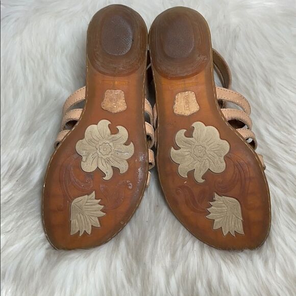 Born Tan Leather Gladiator Strap Sandals Sz 37/7 - Picture 6 of 7